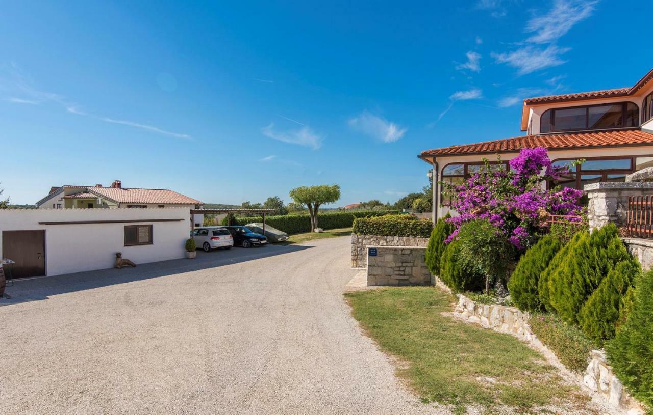 Cottage Nilda I Musalez Bagian luar foto
